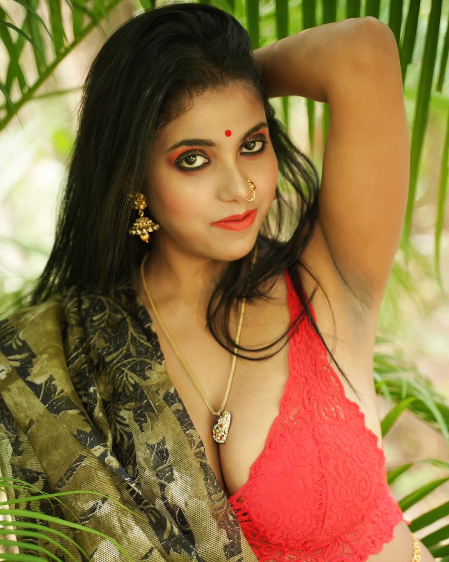 Sexy-Bhabhi-Roohi-Set-02-45c33537f225beedb.jpg